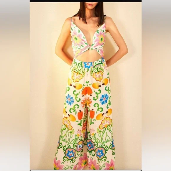 FARM Rio Watercolor Bow Jumpsuit Size M - Picture 2 of 9